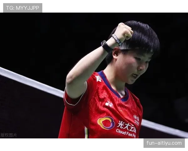 何冰娇赛场像打仗，私下随手一拍就是名牌杂志