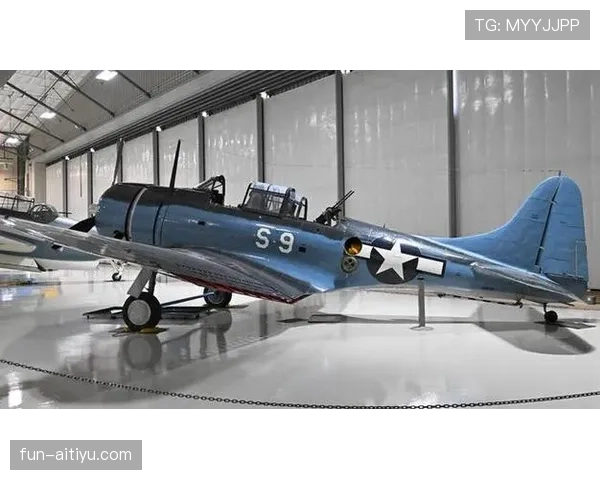 连续高空轰炸作用明显，道格拉斯·路易斯关键战回撤出球主导进攻